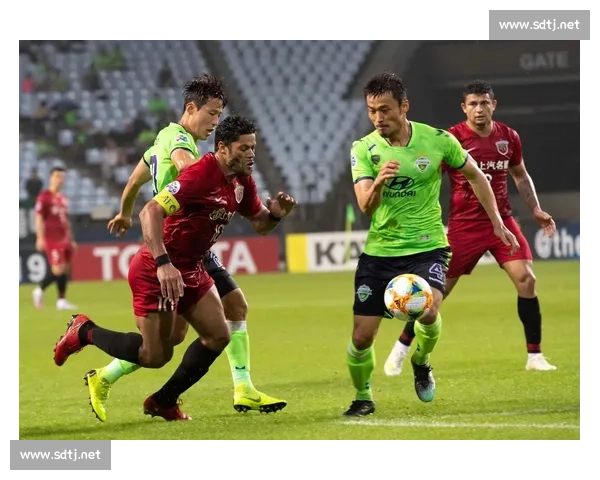 亚冠焦点战全北现代对阵武里南联实力碰撞前景解析与战术博弈赛前展望